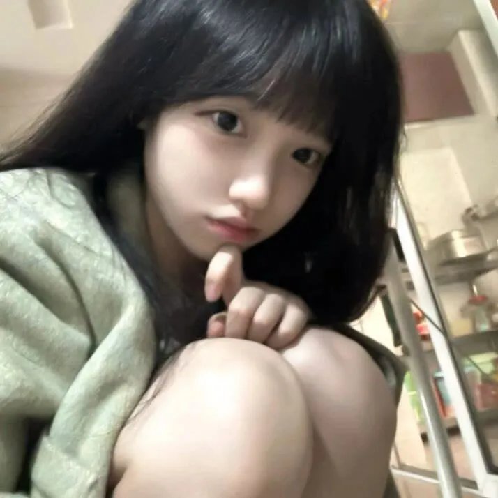 老妇与鸽子